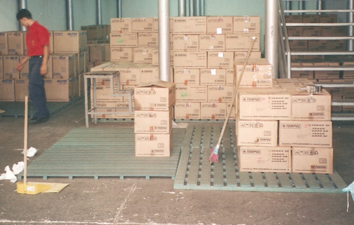 tarimas armarios estantes entarimado estantería closet lockers alacena postcosecha beneficiadoras pisos y estibas postcosechas tapetes pisos sobre piso tarimas estibas entarimados sobre pisos 7 tarimas armarios estantes entarimado estantería closet lockers alacena postcosecha beneficiadoras pisos y estibas postcosechas tapetes pisos sobre piso tarimas estibas entarimados sobre pisos 7